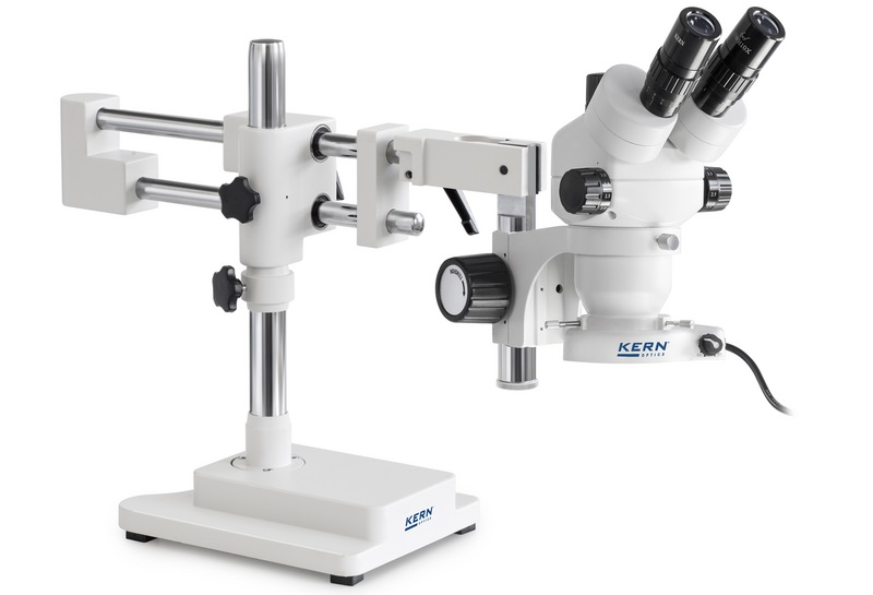 Stereomikroskope mit Zoom im SET mit Ständer